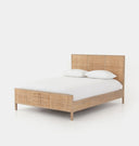 Cobain Bed