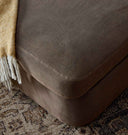 Aurelia Chaise Lounge