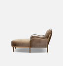 Demi Chaise